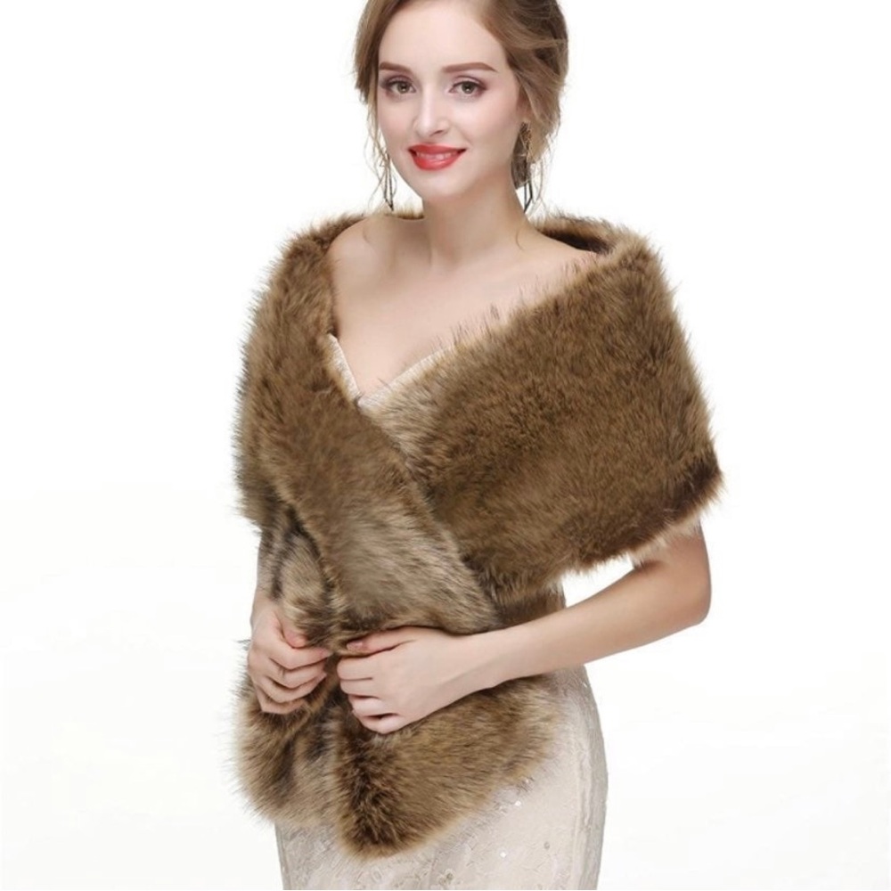 Luxurious Faux Fox Fur Wraps Shawls Stoles Cape Shrug
